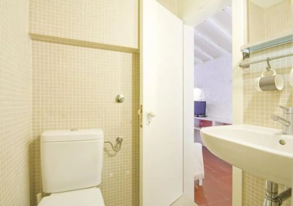 شقة Cosy Studio Santos, Calm Street, Embassies Area Lisboa البرتغال